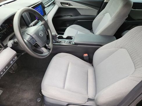 Certified 2025 Toyota Camry LE FWD image 11