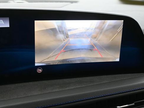 Used 2024 Cadillac XT4 Sport image 31