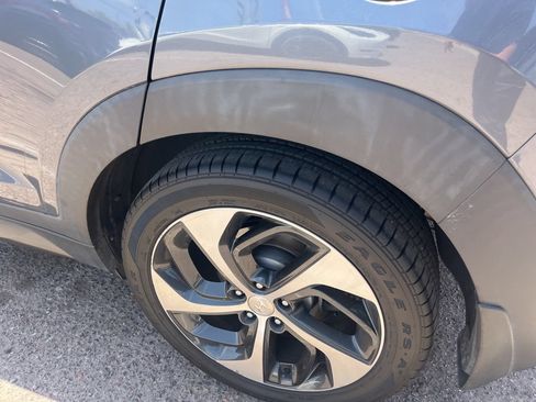 Used 2016 Hyundai Tucson Limited w/ Option Group 03 AWD/4WD image 12