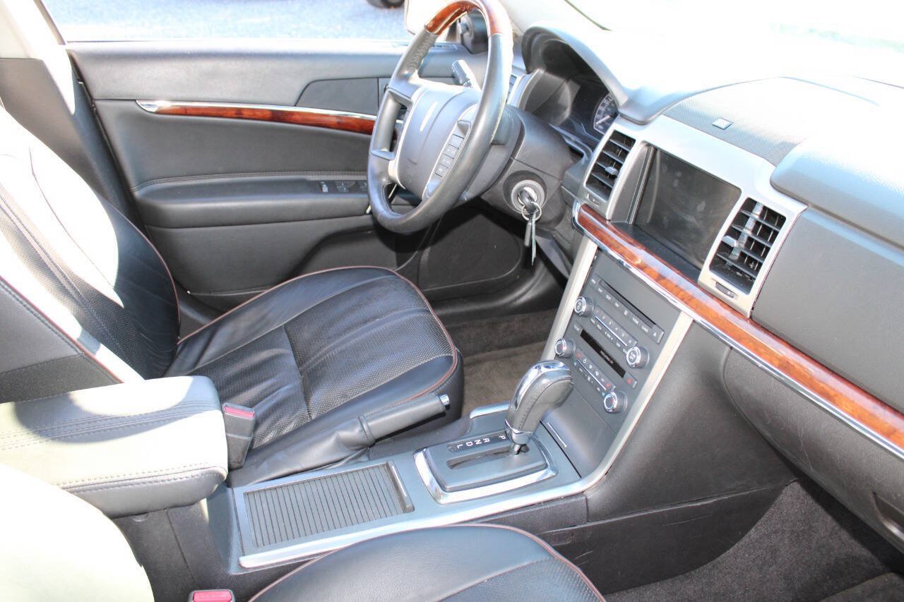 Used 2011 Lincoln MKZ Hybrid w/ 201A Rapid Spec Order Code FWD image 12