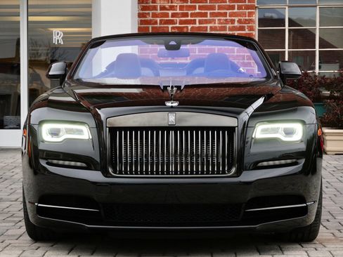 Used 2020 Rolls-Royce Dawn image 5