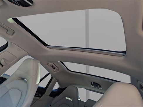 Used 2023 Porsche Panamera 4S w/ Premium Package image 24