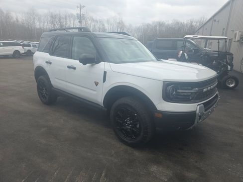 Certified 2025 Ford Bronco Sport Badlands AWD/4WD image 4