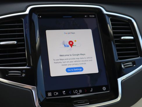 Certified 2024 Volvo XC90 B6 Ultimate image 24