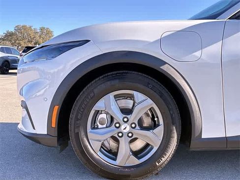 Used 2023 Ford Mustang Mach-E Select image 14