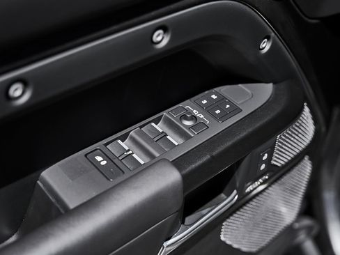 Used 2023 Land Rover Defender 110 Carpathian Edition AWD/4WD image 36