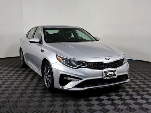 Used 2019 Kia Optima LX w/ LX 17" Wheel Package image 5