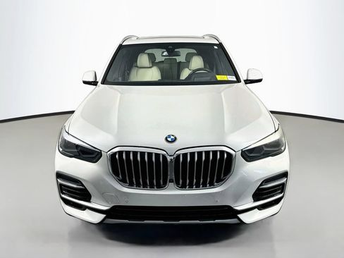 Used 2022 BMW X5 sDrive40i w/ Premium Package RWD image 2