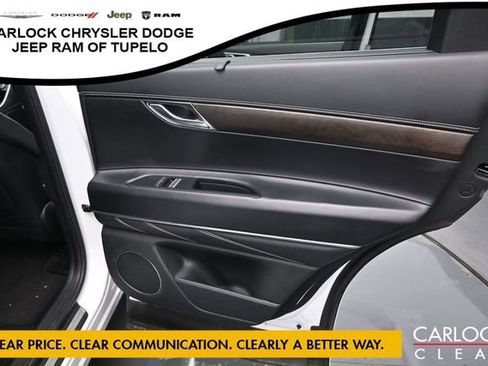 Used 2024 Genesis GV80 2.5T AWD/4WD image 38