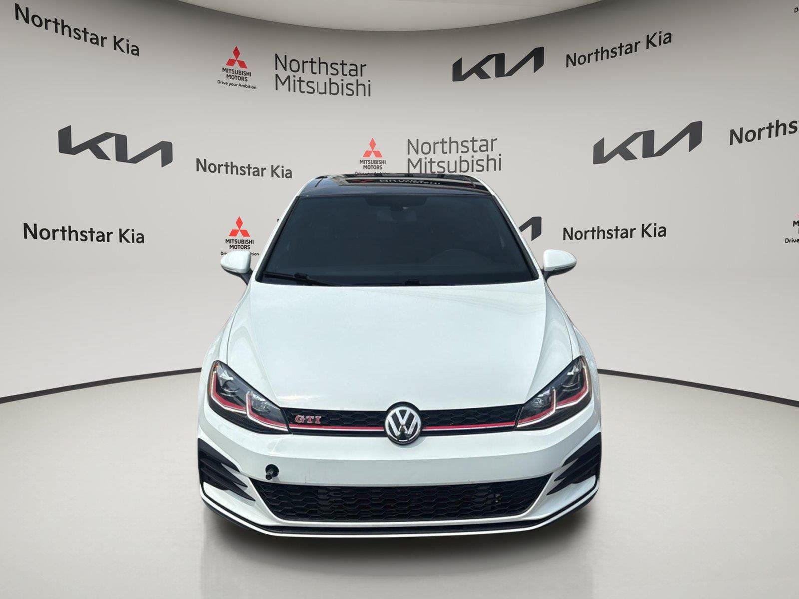 Used 2019 Volkswagen GTI SE w/ SE Experience Package FWD image 17
