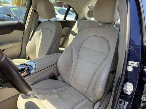 Used 2015 Mercedes-Benz C 300 4MATIC Sedan image 12
