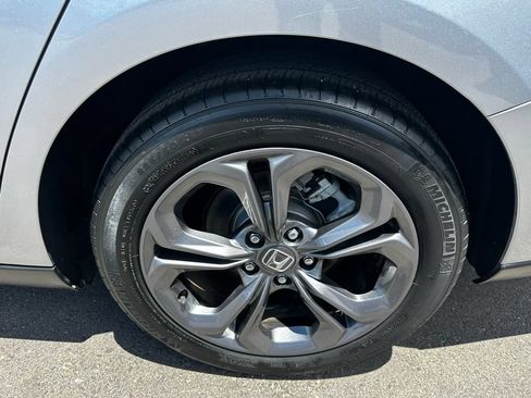 Used 2023 Honda Accord EX image 8