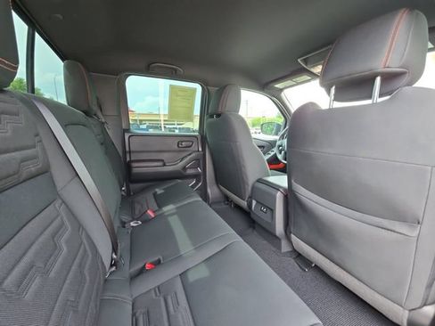 Used 2026 Nissan Frontier Pro-X w/ Tow Package RWD image 27
