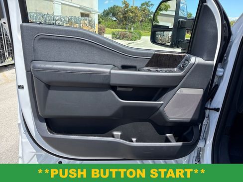 New 2026 Ford F250 Lariat AWD/4WD image 16