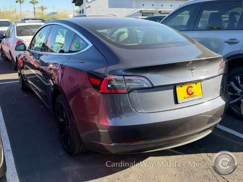 Used 2020 Tesla Model 3 Long Range image 4