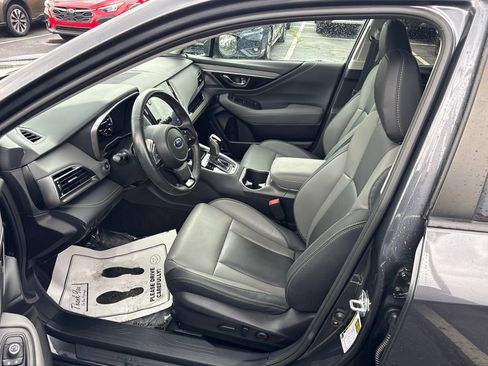 Used 2024 Subaru Outback Onyx Edition AWD/4WD image 9
