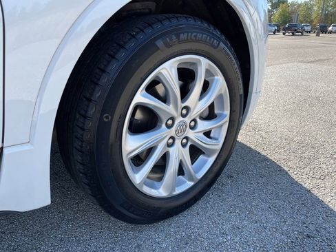 Used 2020 Buick Envision FWD image 10