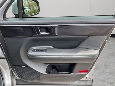 Used 2025 Hyundai Santa Fe Calligraphy AWD/4WD image 14