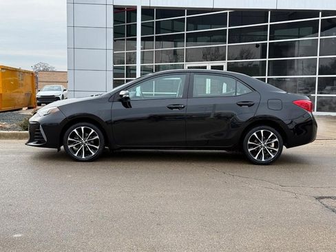 Used 2017 Toyota Corolla SE w/ Carpet Mat Package (TMS) image 6