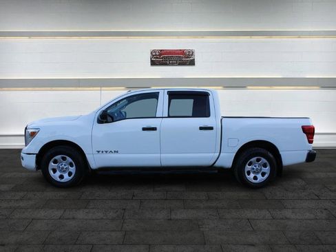 Used 2020 Nissan Titan S w/ S Utility Package image 4