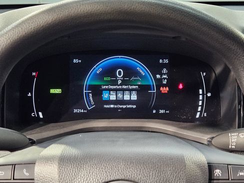 Used 2025 Toyota Camry LE FWD image 15