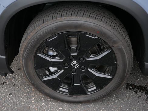 Certified 2026 Honda Pilot Black Edition image 15