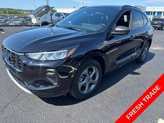 Used 2023 Ford Escape ST-Line w/ Tech Pack #1 AWD/4WD video 1