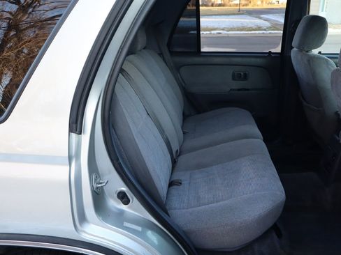 Used 2000 Toyota 4Runner SR5 image 21