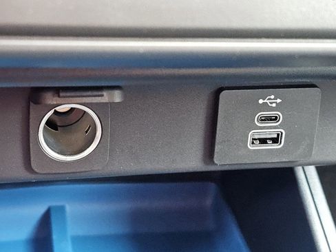 New 2026 Ford Maverick XLT w/ Equipment Group 301A image 12