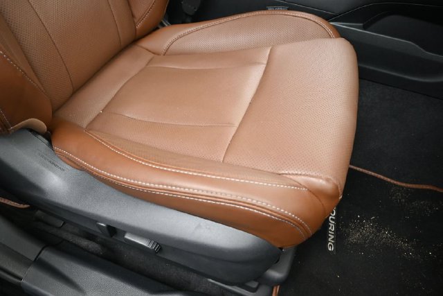 Used 2024 Subaru Outback Touring AWD/4WD image 12