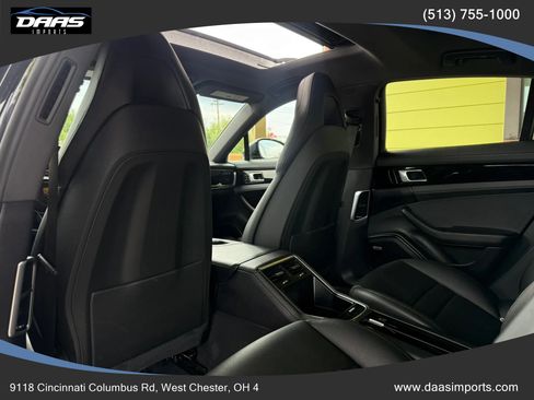Used 2018 Porsche Panamera 4S AWD/4WD image 32