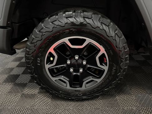 Used 2020 Jeep Wrangler Unlimited Sport S AWD/4WD image 22