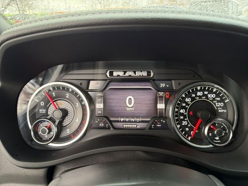 Certified 2020 RAM 2500 Laramie image 23