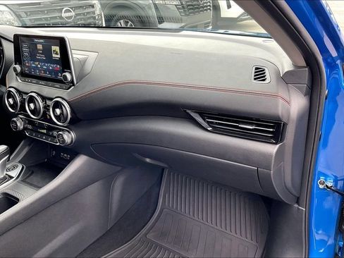 Certified 2024 Nissan Sentra SR FWD image 21
