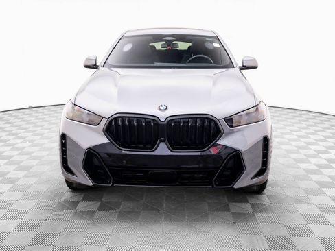 Certified 2026 BMW X6 xDrive40i AWD/4WD image 9