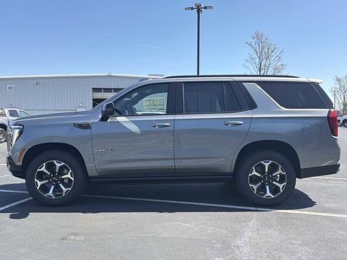 New 2026 GMC Yukon AT4 w/ AT4 Premium Package AWD/4WD image 24