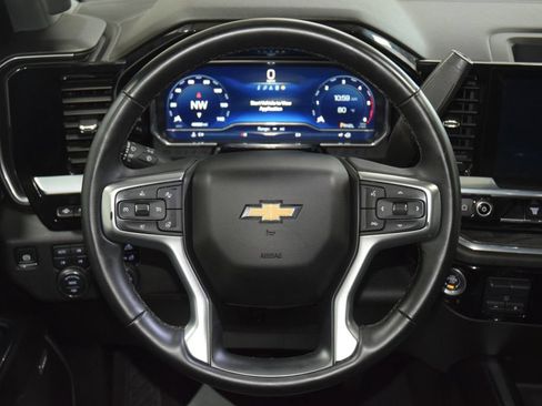 Used 2024 Chevrolet Silverado 3500 LTZ w/ LTZ Convenience Package AWD/4WD image 38