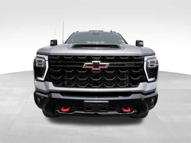 Used 2024 Chevrolet Silverado 2500 ZR2 w/ LPO, Dark Essentials Package AWD/4WD image 12
