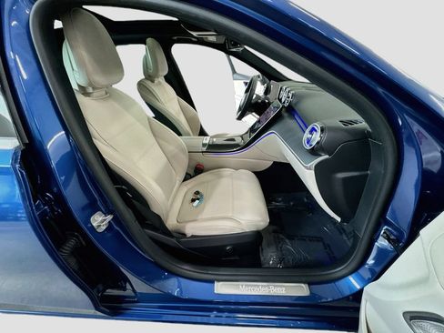 Certified 2025 Mercedes-Benz C 300 4MATIC Sedan image 34