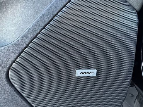 Used 2024 Cadillac XT6 Sport image 12