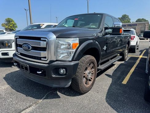 Used 2014 Ford F250 Platinum AWD/4WD image 6