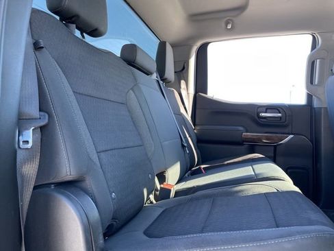 Used 2019 GMC Sierra 1500 SLE image 11