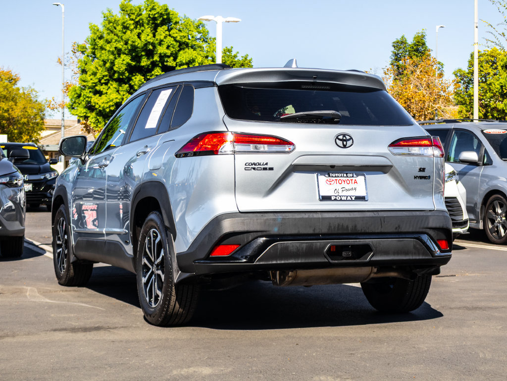Used 2023 Toyota Corolla Cross AWD Hybrid image 8
