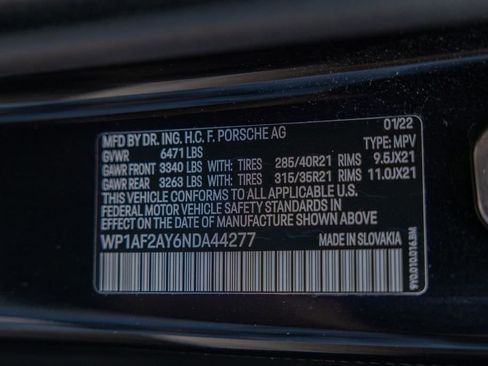 Used 2022 Porsche Cayenne Turbo image 52