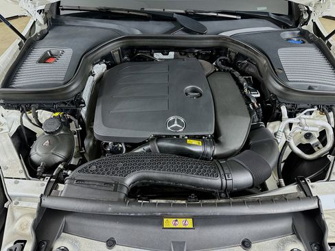 Certified 2022 Mercedes-Benz GLC 300 4MATIC w/ Multimedia Package Lite image 39