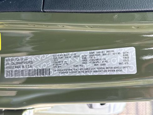 Used 2023 Jeep Wrangler Unlimited Rubicon 4xe w/ Steel Bumper Group AWD/4WD image 36