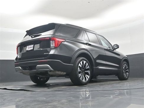 Used 2025 Ford Explorer Platinum w/ LUX Leather Package image 45