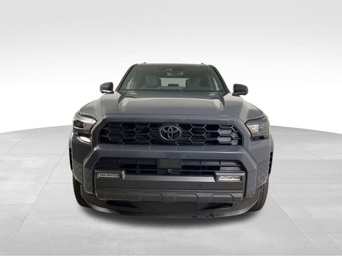 Used 2025 Toyota 4Runner TRD Off-Road Premium w/ Tow Technology Package image 2