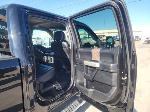 Used 2019 Ford F250 Lariat w/ Chrome Package AWD/4WD image 28