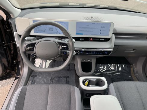 Certified 2024 Hyundai Ioniq 5 SEL AWD/4WD image 12